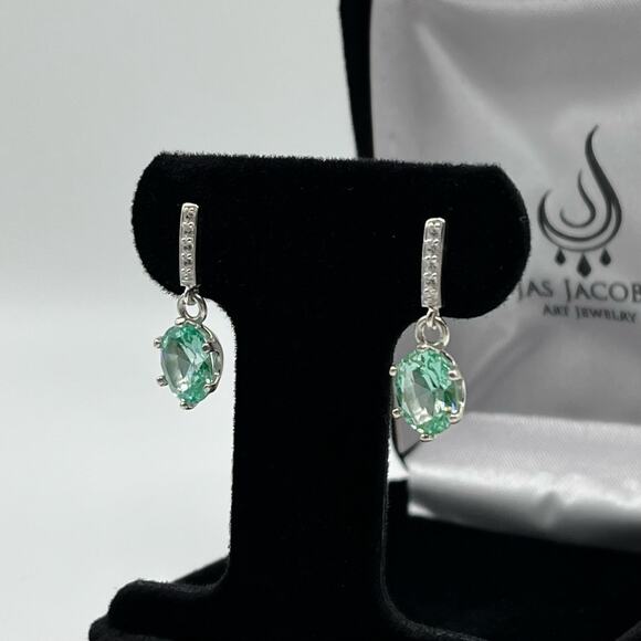 BEAUTIFUL 4ct Oval Cut Ice Green Spinel Earrings in Sterling Silver - Picture 2 of 3